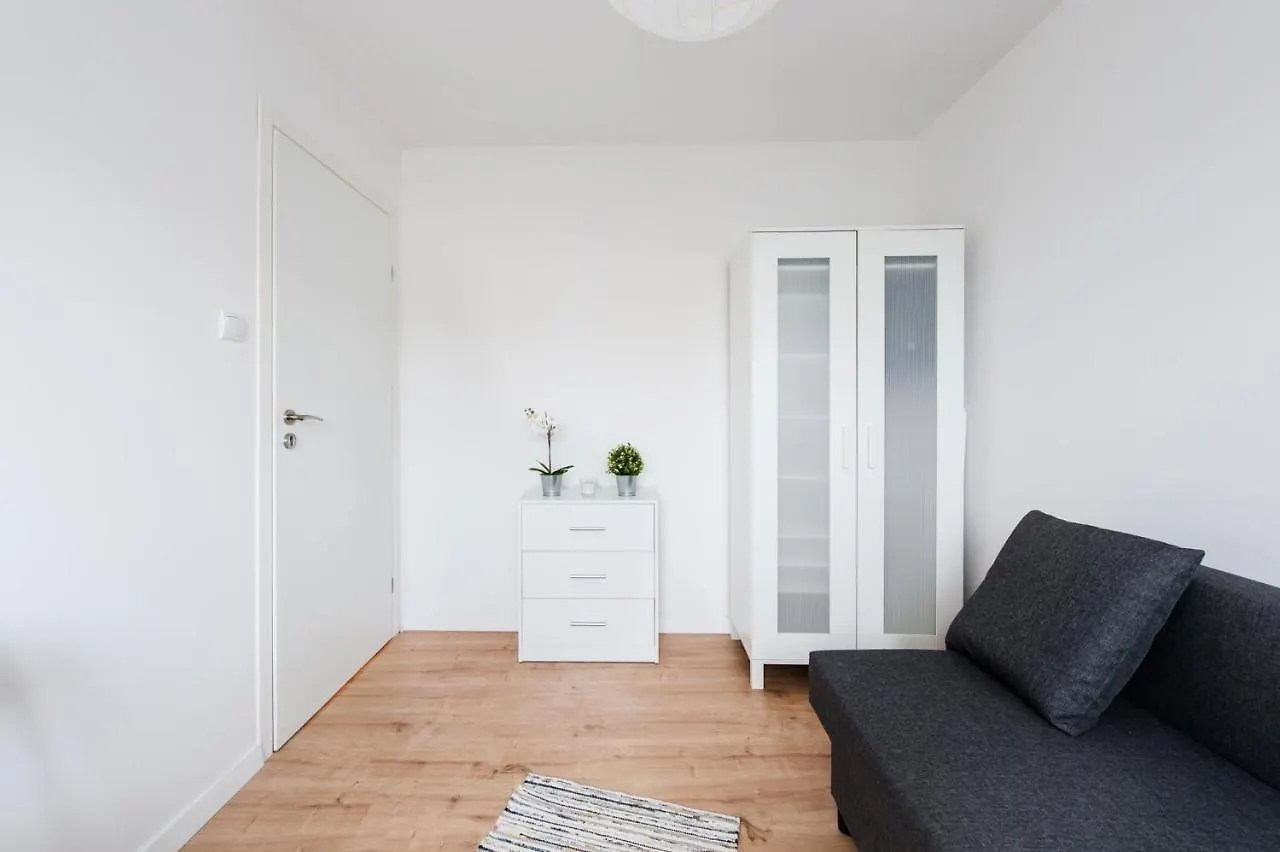 Super Apart Kochanowskiego 32 Warszawa Polska